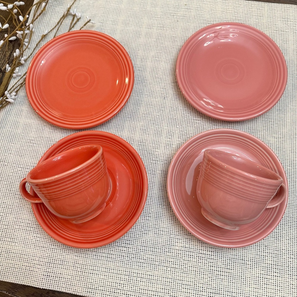 FIESTA Dinnerware Vintage cups saucers and breadplate‎ Discontinued Color